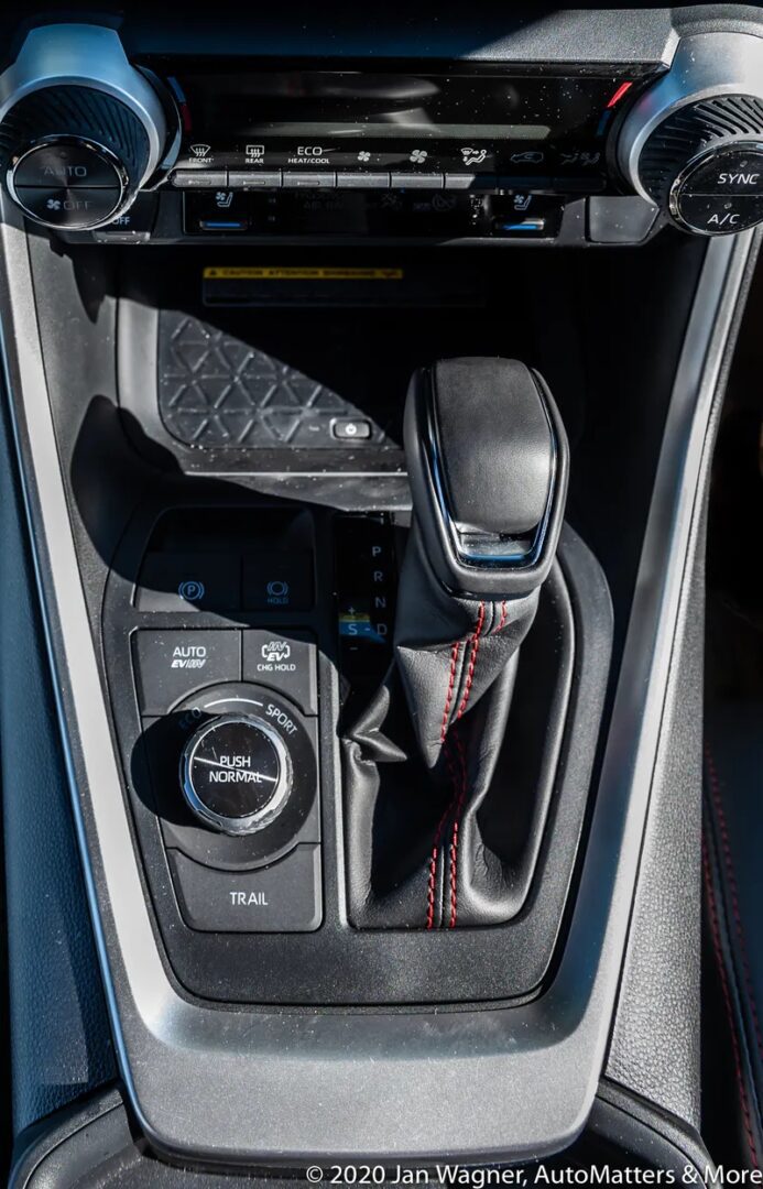2021 TOYOTA RAV4 PRIME PLUG-IN HYBRID TROUNCES THE COMPETITION ...