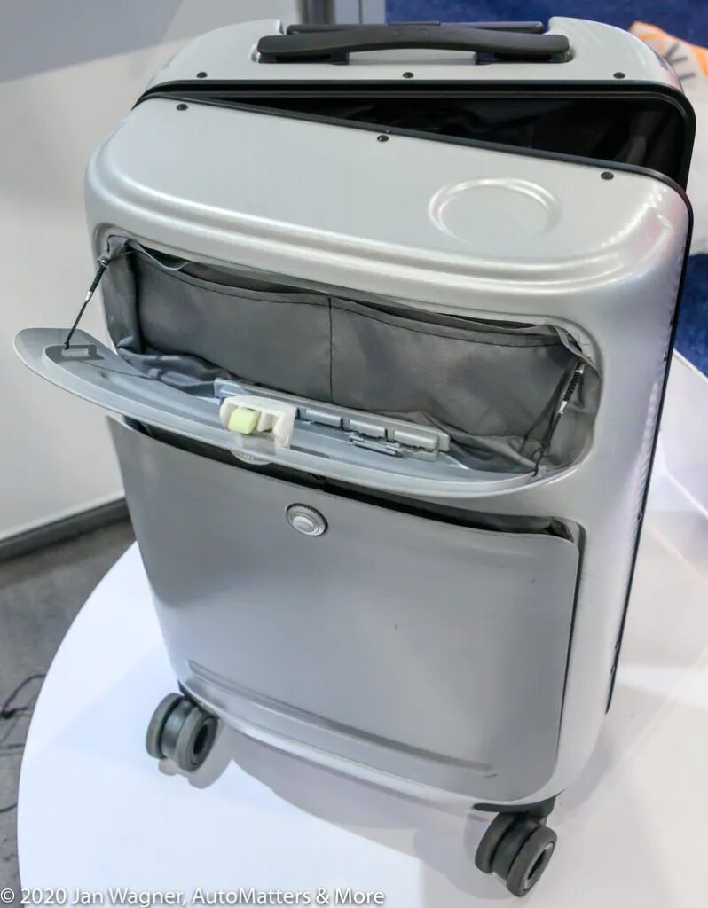 HOT NEW PRODUCT FROM CES 2020 - SKYTREK SMART LUGGAGE - AutoMatters & More