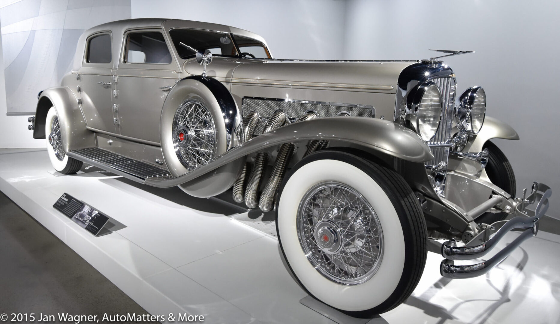 01289-20151203 Petersen Automotive Museum-Grand Reopening-Media Day-Los Angeles-15-30mm-D4s-2of2