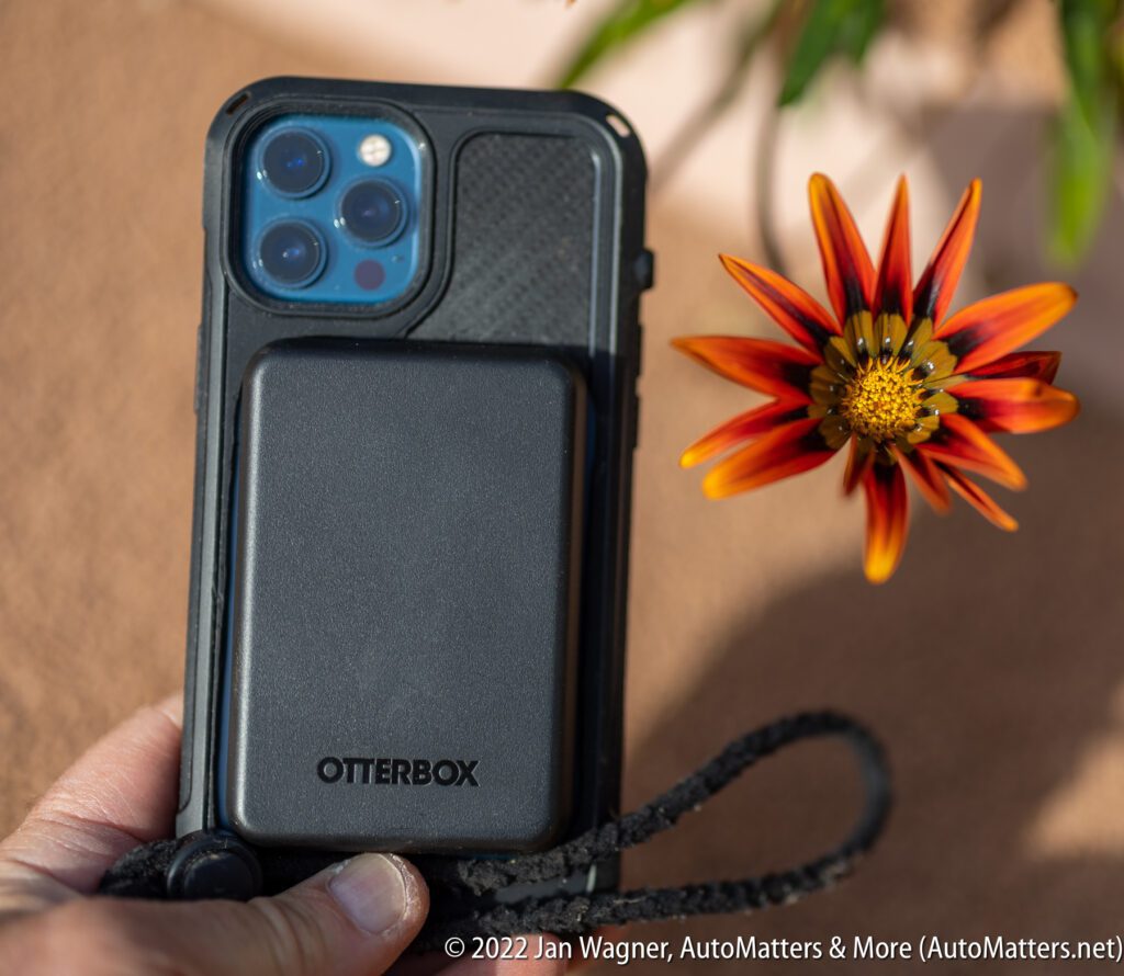 Increase iPhone run time with an OtterBox Wireless Power Bank for MagSafe￼  - AutoMatters & More