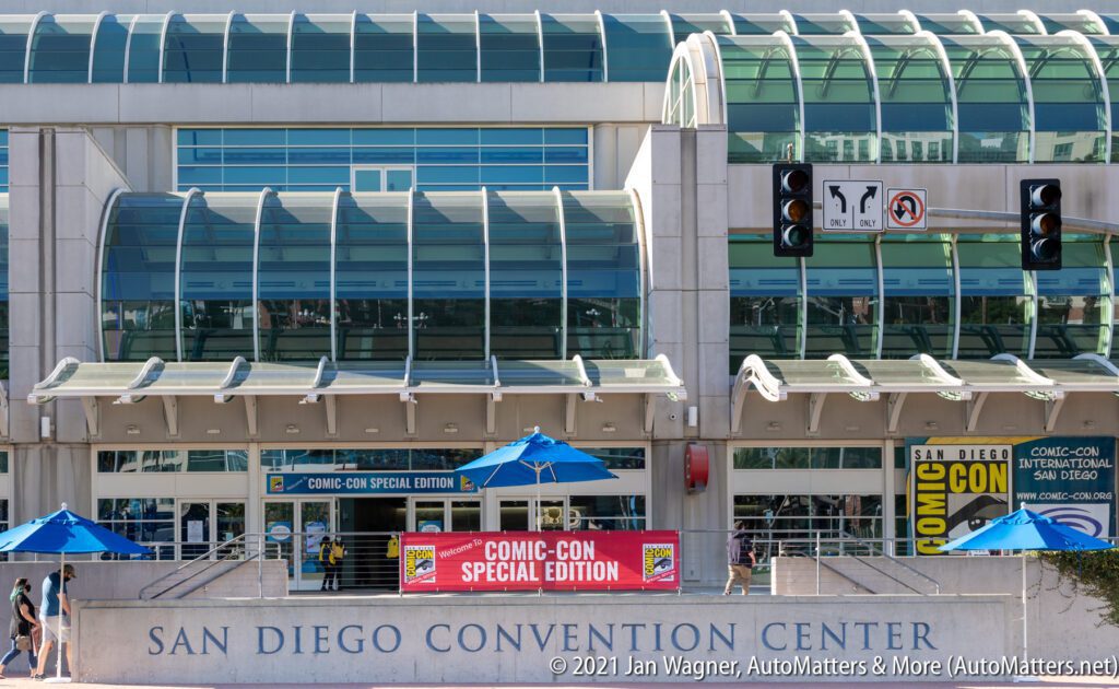 Original Comic-Con art near the convention center! – Cool San Diego Sights!