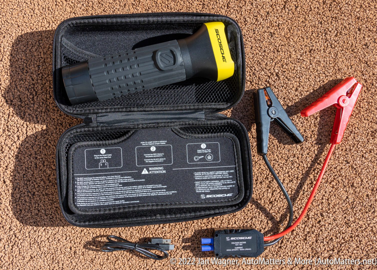 Scosche car deals jump starter