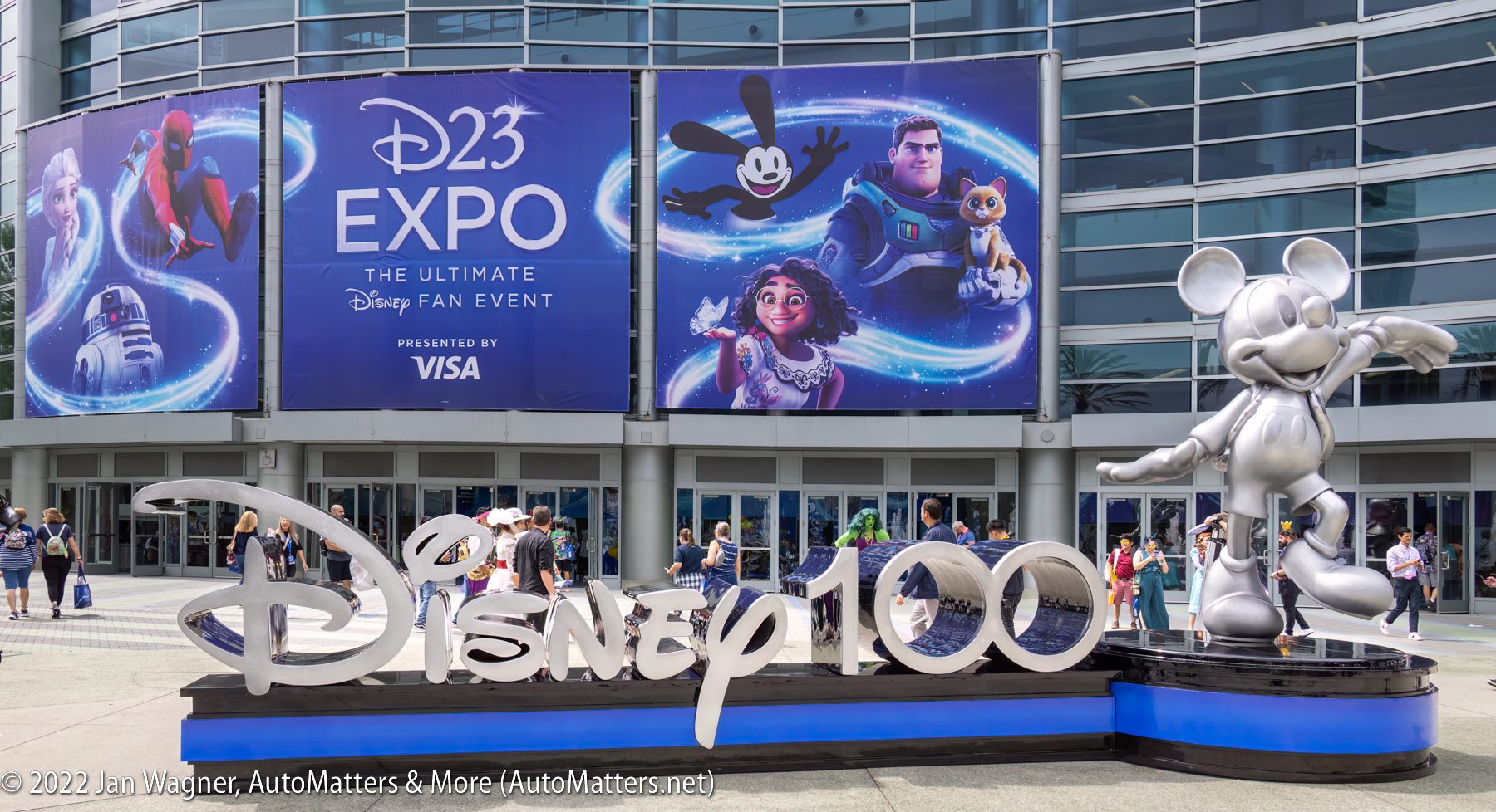 D23Expo: SOLD OUT ALERT! Only 1-day Sunday tickets remain for Disney's  ultimate fan event!