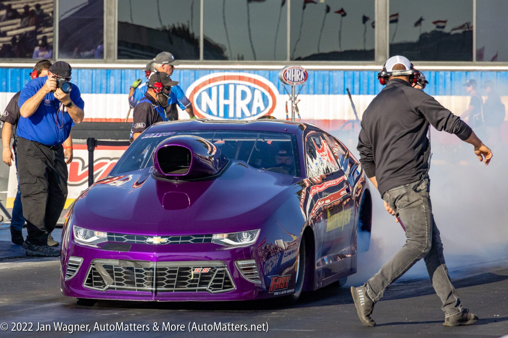 c-J-Wagner-20221113_154958-02128-Auto-Club-NHRA-Finals-drag-racing-at-Auto-Club-Raceway-Pomona-Fairplex-CA-24-240mm-R3-6517-6in-x-300dpi