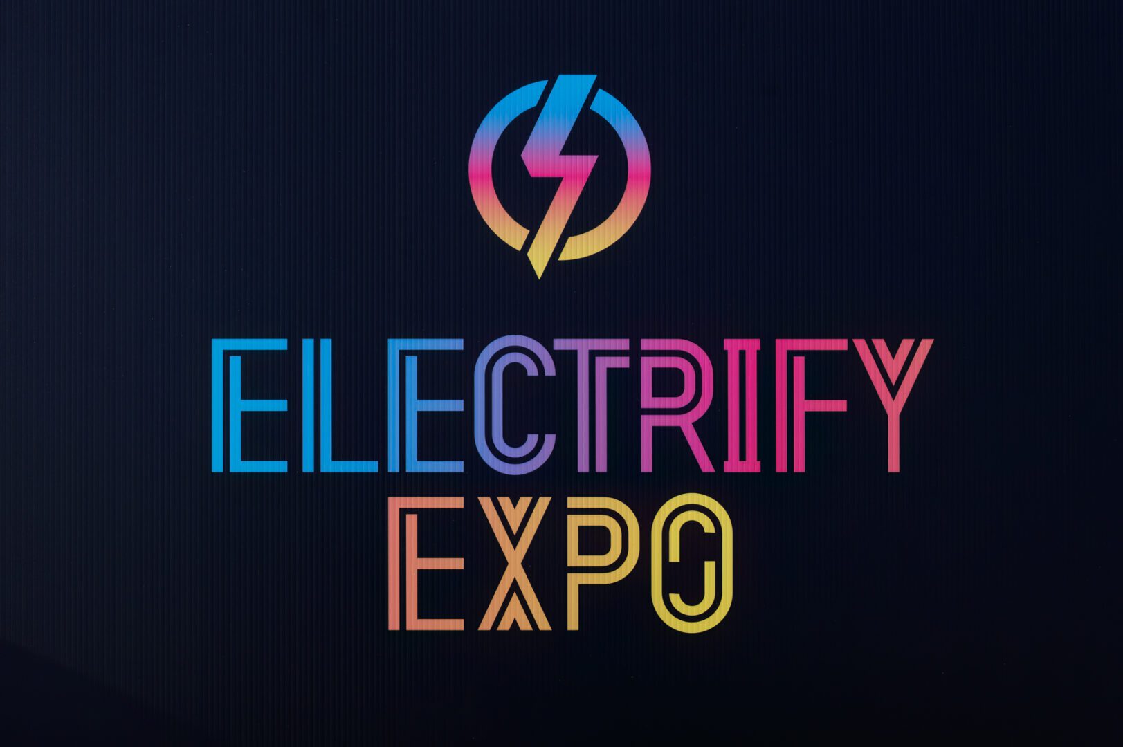 02181-20230519 Electrify Expo Industry Day-incl Sandy Munro+electric cars trucks bikes motorcycles scooters skateboards watercraftóLong Beach CA-R3