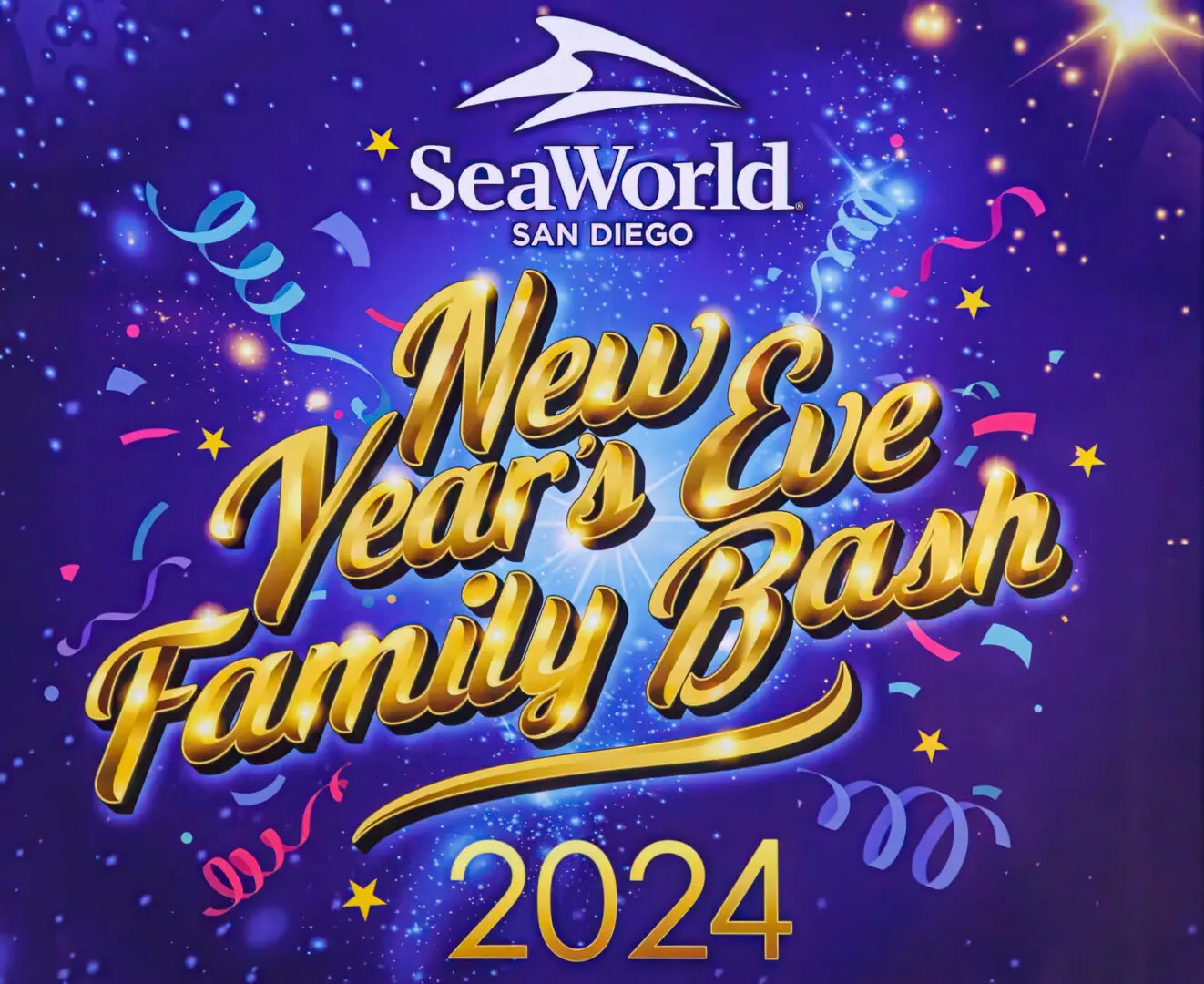 02248-20231231 SeaWorld San DiegoóNew Years Eve celebrationóChristmas &amp; fireworksópenguins &amp; eelsóR3