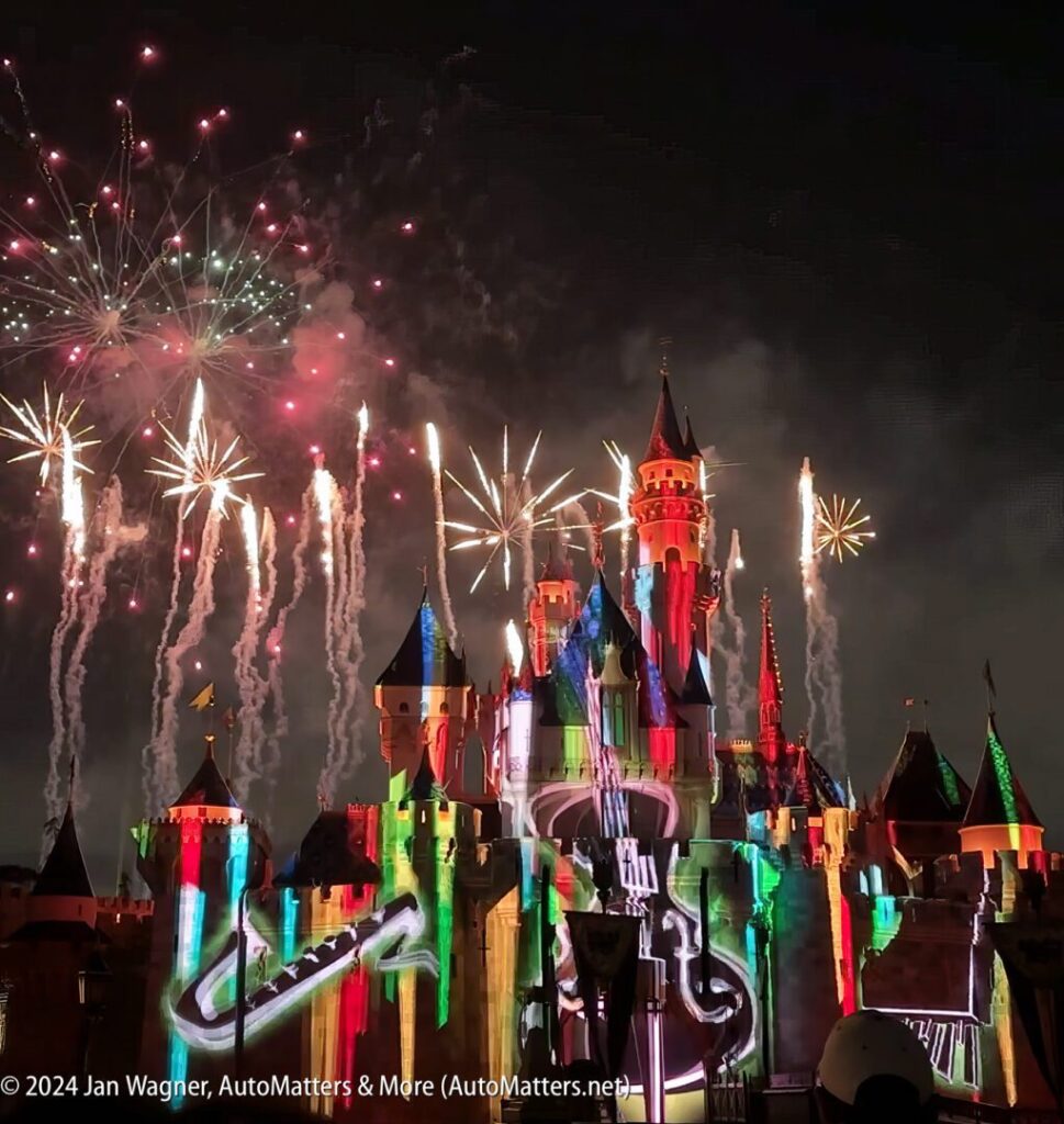Disneyland las vegas fireworks.
